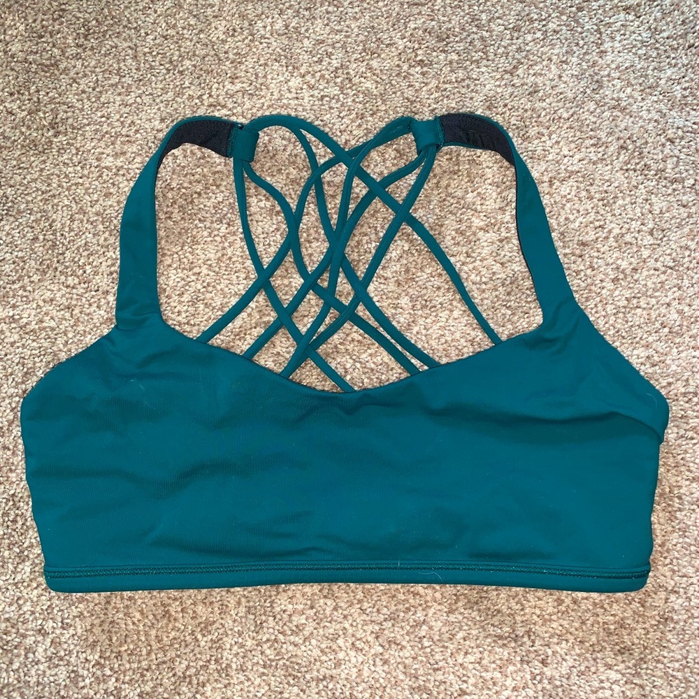 Free to be Wild Lululemon bra sz 8